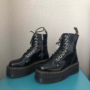 Dr. Martens Jadon Max Patent Leather Boot